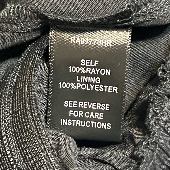 Aakaa Open Back Pleated Halter Neck Wide Leg Plazzo Jumpsuit w/Waist Tie Small - Picture 8 of 11